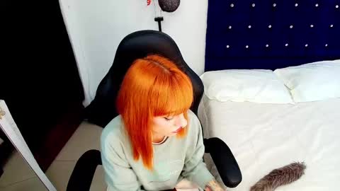 Scarlett online show from 19, 9, 2025