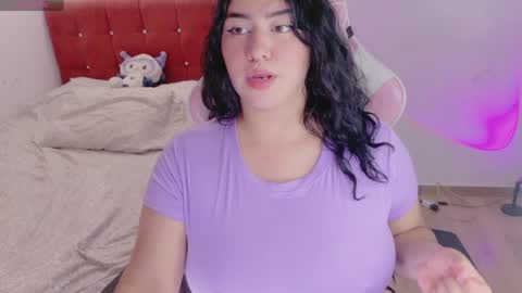 Snapshot of scarlettqueen56 chatting on 3, 5, 2026 chloe online show from 3, 5, 2026