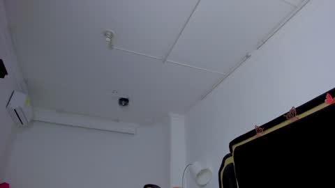 Scarlett Ross  online show from 16, 12, 2024