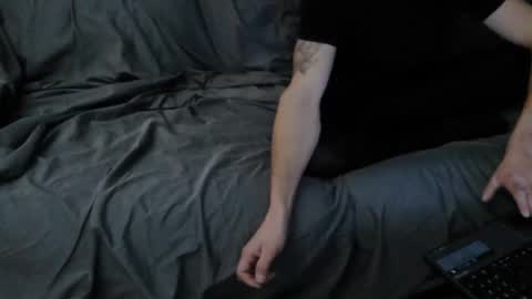 scarrow8 online show from 4, 12, 2025