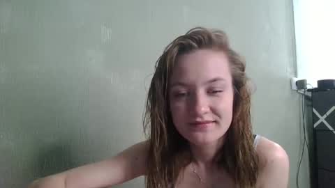 Snapshot of scented_elsa chatting on 29, 4, 2026 Elsa online show from 29, 4, 2026