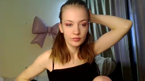Snapshot of scented_elsa chatting on 7, 6, 2026 Elsa online show from 7, 6, 2026