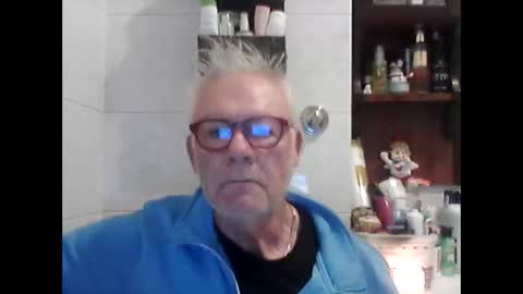 schizzodoro online show from 20, 10, 2025