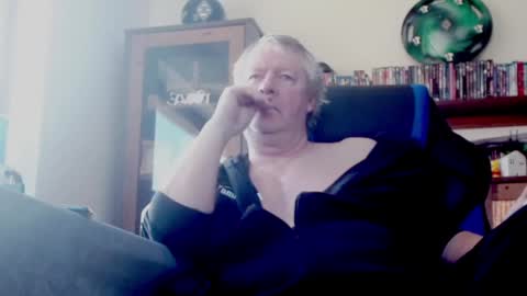 Thomas online show from 17, 2, 2025