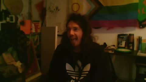 Snapshot of schnico chatting on 24, 10, 2025 schmidti online show from 24, 10, 2025