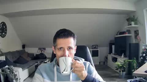 Dildomen online show from 17, 12, 2025