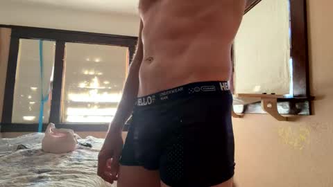 Snapshot of schooldayz chatting on 18, 10, 2025 schooldayz online show from 18, 10, 2025