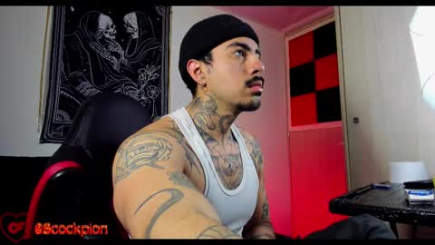 Alejandro help me to reach 200 thumps up online show from 18, 2, 2026