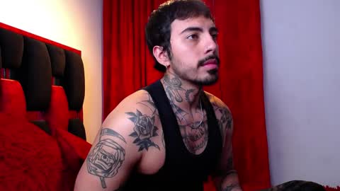 Snapshot of scockpion_ chatting on 26, 4, 2026 Alejandro help me to reach 200 thumps up online show from 26, 4, 2026