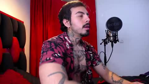 Snapshot of scockpion_ chatting on 17, 5, 2026 Alejandro help me to reach 200 thumps up online show from 17, 5, 2026