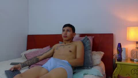 Snapshot of scook_gray chatting on 12, 7, 2026 scook_gray online show from 12, 7, 2026
