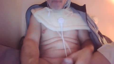 Snapshot of scotchwhieskie chatting on 17, 1, 2026 scotchwhieskie online show from 17, 1, 2026