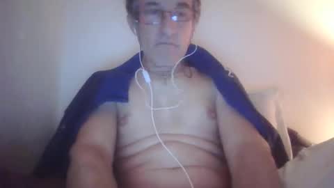 Snapshot of scotchwhieskie chatting on 11, 2, 2026 scotchwhieskie online show from 11, 2, 2026