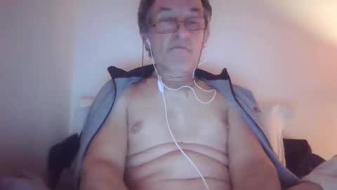 Snapshot of scotchwhieskie chatting on 19, 2, 2026 scotchwhieskie online show from 19, 2, 2026