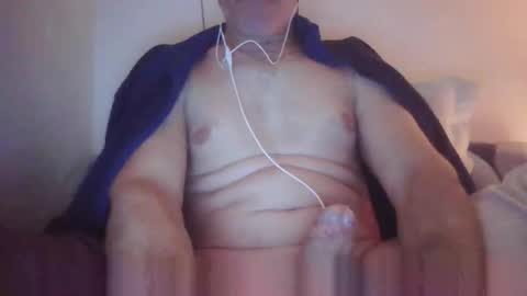 Snapshot of scotchwhieskie chatting on 3, 3, 2026 scotchwhieskie online show from 3, 3, 2026