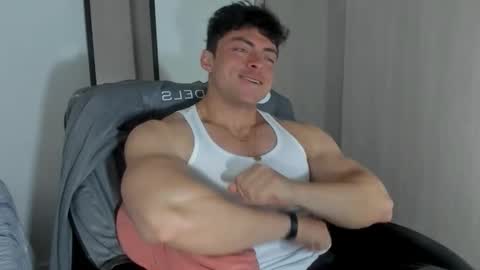 Snapshot of scott__miller chatting on 15, 10, 2025 scott__miller online show from 15, 10, 2025