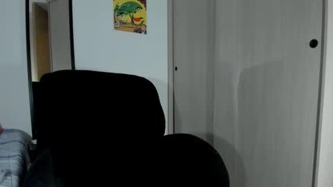 Snapshot of scott__miller chatting on 21, 10, 2025 scott__miller online show from 21, 10, 2025