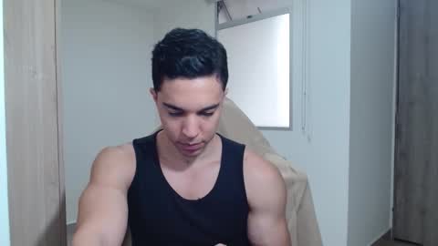 Twitter Scott brasher1 Instagram Camiloestuardo2 online show from 27, 1, 2025