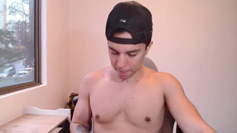 Twitter Scott brasher1 Instagram Camiloestuardo2 online show from 24, 2, 2025