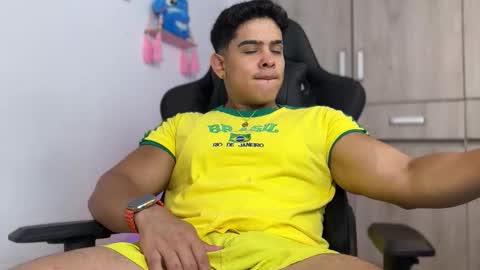 Andrew Flintt online show from 22, 12, 2025