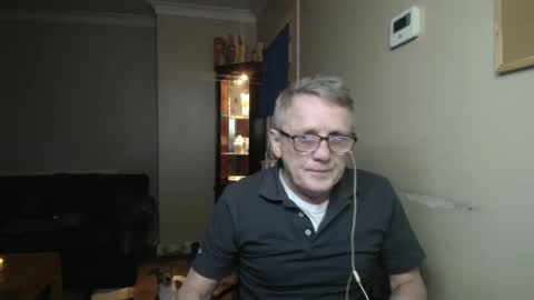 Snapshot of scottsman214 chatting on 10, 3, 2026 James online show from 10, 3, 2026