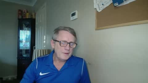Snapshot of scottsman214 chatting on 4, 5, 2026 James online show from 4, 5, 2026