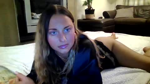 Snapshot of scouse_lexi chatting on 11, 9, 2025 Scouse Lexi  online show from 11, 9, 2025