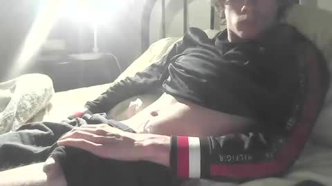 Snapshot of sdseventy chatting on 24, 12, 2024 ObvHype online show from 24, 12, 2024