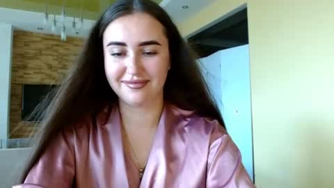 Elizabeth  online show from 6, 7, 2026