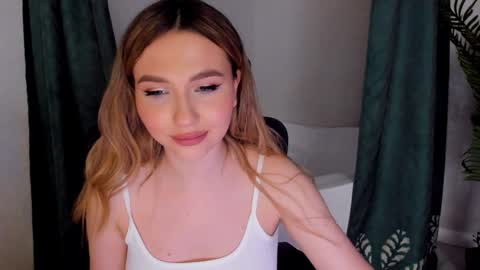 Snapshot of seaebreeze chatting on 5, 12, 2024 Kate online show from 5, 12, 2024