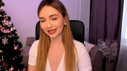 Snapshot of seaebreeze chatting on 23, 12, 2024 Kate online show from 23, 12, 2024