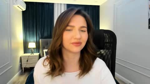 Snapshot of seaebreeze chatting on 2, 3, 2025 Kate online show from 2, 3, 2025