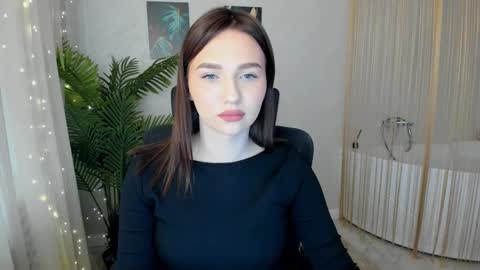 Snapshot of seaebreeze chatting on 9, 3, 2025 Kate online show from 9, 3, 2025