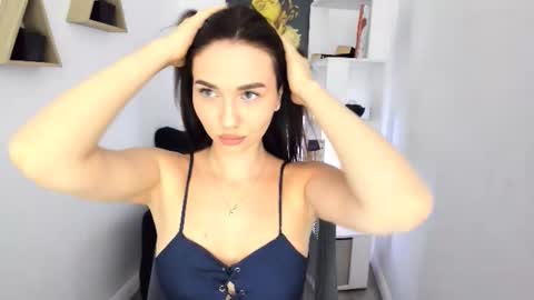 Snapshot of seaebreeze chatting on 17, 9, 2025 Kate online show from 17, 9, 2025