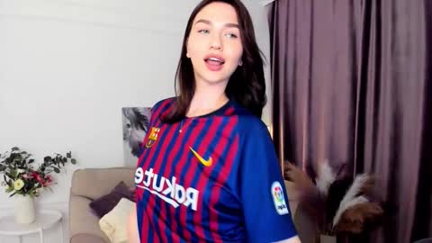 Snapshot of seaebreeze chatting on 18, 9, 2025 Kate online show from 18, 9, 2025