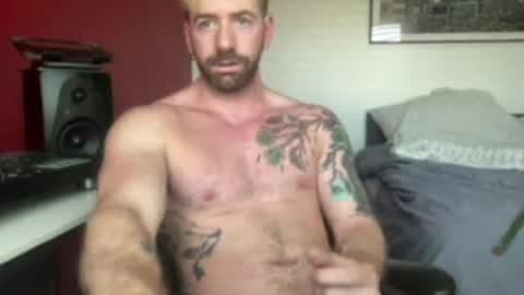Snapshot of seanbluexxx chatting on 2, 8, 2026 Sean Blue online show from 2, 8, 2026