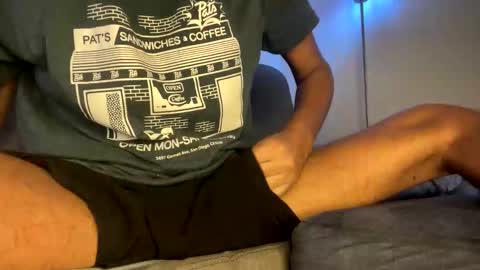 Snapshot of seanpablosanz chatting on 2, 12, 2025 Sean pablo Sanz online show from 2, 12, 2025