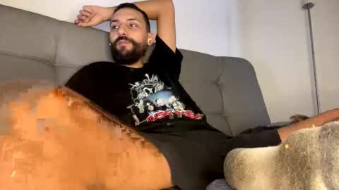 Snapshot of seanpablosanz chatting on 4, 12, 2025 Sean pablo Sanz online show from 4, 12, 2025