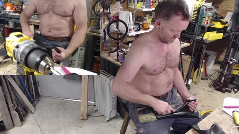 Snapshot of seattlemanwhore chatting on 6, 1, 2025 Seattlemanwhore online show from 6, 1, 2025