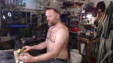 Seattlemanwhore online show from 18, 12, 2025