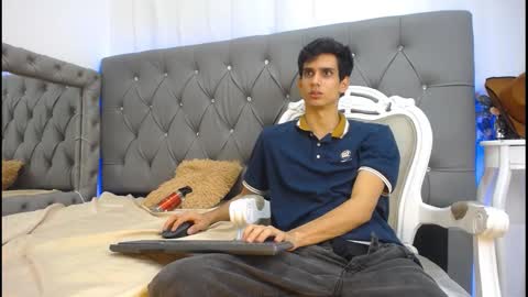 sebalexis7 online show from 4, 10, 2025