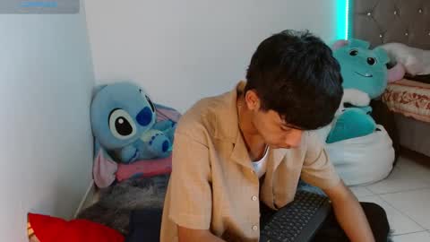 Snapshot of sebas_fire4 chatting on 2, 4, 2026 sebas_fire4 online show from 2, 4, 2026