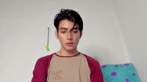 sebastian online show from 8, 12, 2024