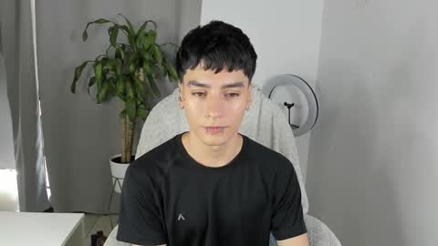 sebastian online show from 21, 10, 2025