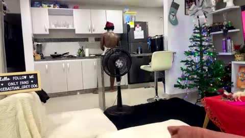 Snapshot of sebastian_grey06 chatting on 25, 11, 2025 SEBASTIAN GREY online show from 25, 11, 2025