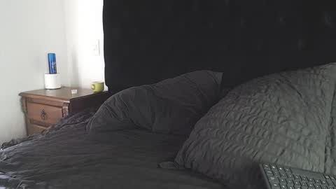 Sebastian online show from 9, 4, 2026