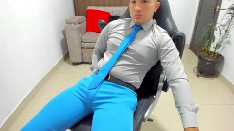 juan  sebastian online show from 24, 1, 2025