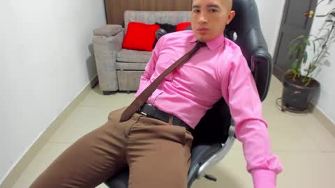 juan  sebastian online show from 25, 1, 2025