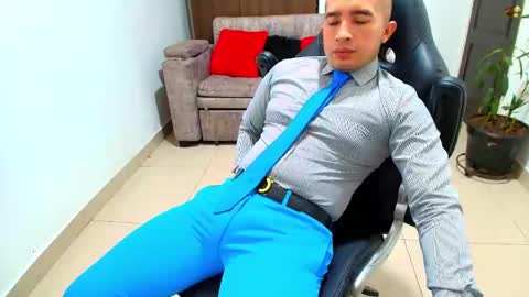 juan  sebastian online show from 2, 2, 2025