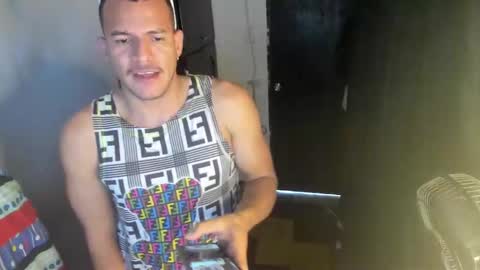 Snapshot of sebastianp13 chatting on 6, 12, 2024 sebatian palacios online show from 6, 12, 2024